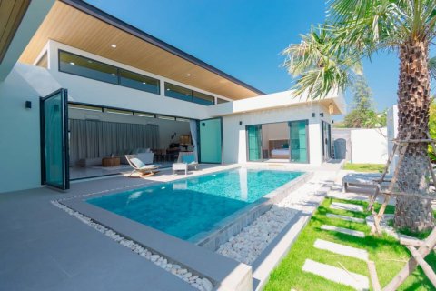 Villa in Pran Buri, Thailand 2 bedrooms № 176785
