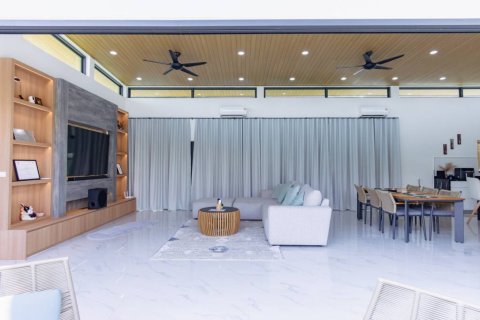 Villa in Pran Buri, Thailand 2 bedrooms № 176785 - photo 8