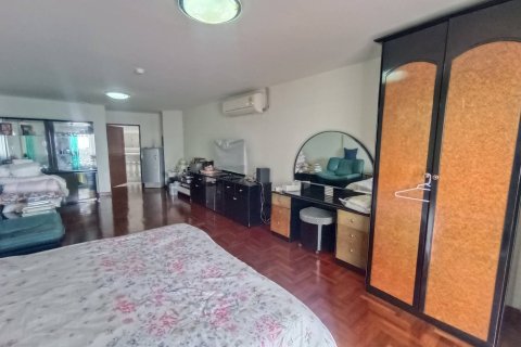 Студия в кондо в Паттайе, Таиланд № 148333 - фото 3