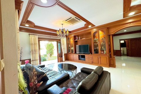 Дом в Чианграе, Таиланд с 6 спальнями  № 148332 - фото 9