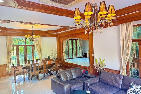 Дом в Чианграе, Таиланд с 6 спальнями  № 148332 - фото 10