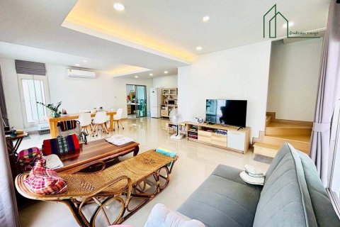 Maison à Pattaya, Thaïlande 3 chambres № 148336 - photo 12