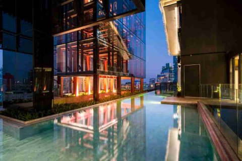 Condo à Thonburi, Bangkok, Thaïlande, 2 chambres № 183819 - photo 4