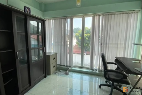 Maison à Bangkok, Thaïlande 4 chambres № 189119