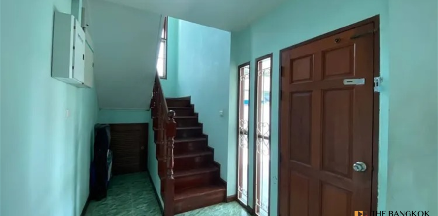 บ้านในกรุงเทพฯ, ประเทศไทย 4 ห้องนอน № 189119
