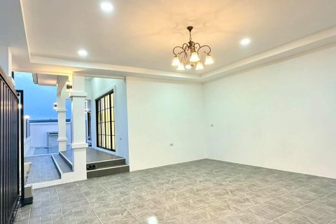 Villa in Pattaya, Thailand 3 Schlafzimmer № 170345 - Foto 17