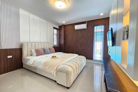 Villa à Pattaya, Thaïlande 3 chambres № 170343 - photo 19