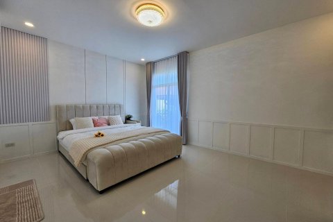 Villa à Pattaya, Thaïlande 3 chambres № 170343 - photo 22