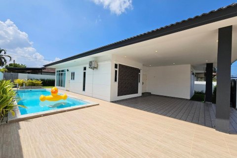 Villa à Pattaya, Thaïlande 3 chambres № 170343 - photo 7