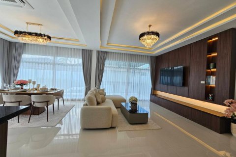 Villa à Pattaya, Thaïlande 3 chambres № 170343 - photo 15