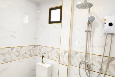 Villa à Pattaya, Thaïlande 3 chambres № 170342 - photo 13