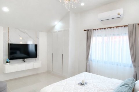 Villa à Pattaya, Thaïlande 3 chambres № 170342 - photo 12