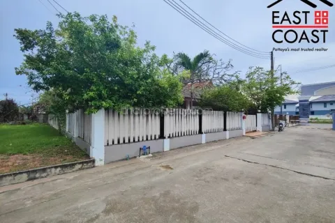 Casa de 3 dormitorios en Pattaya, Tailandia № 212621 - foto 3