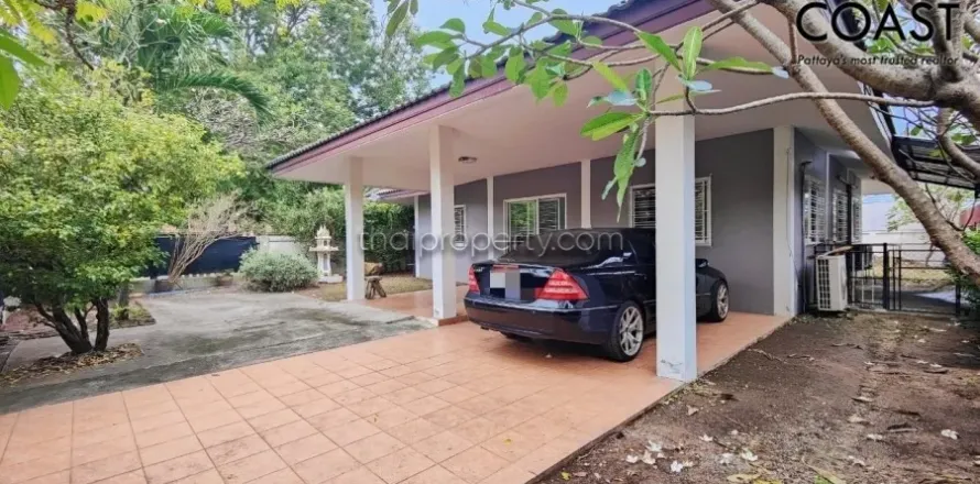 Casa de 3 dormitorios en Pattaya, Tailandia № 212621