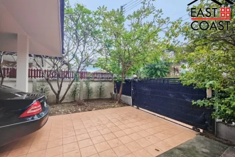 Casa de 3 dormitorios en Pattaya, Tailandia № 212621 - foto 5