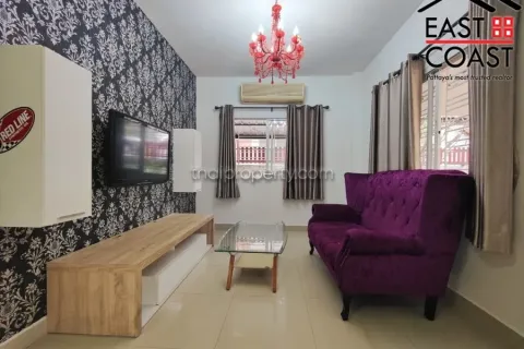 Casa de 3 dormitorios en Pattaya, Tailandia № 212621 - foto 17