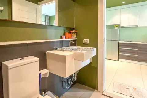 Estudio en el condominio en Jomtien Beach, Pattaya, Tailandia № 212625 - foto 11