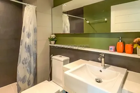 Estudio en el condominio en Jomtien Beach, Pattaya, Tailandia № 212625 - foto 12