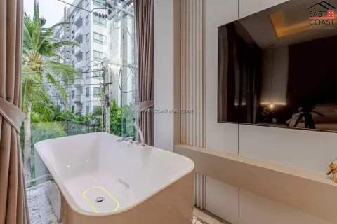 Casa de 5 dormitorios en Jomtien Beach, Pattaya, Tailandia № 212623 - foto 17