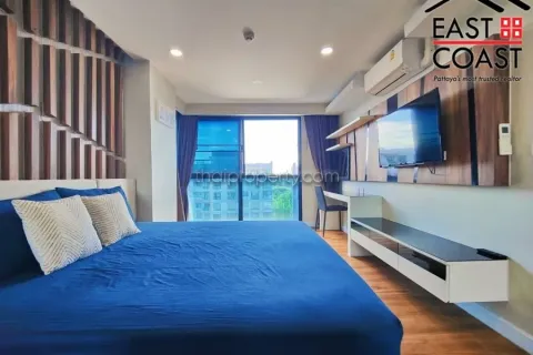 Condominio de 2 dormitorios en Jomtien Beach, Pattaya, Tailandia № 212620 - foto 10