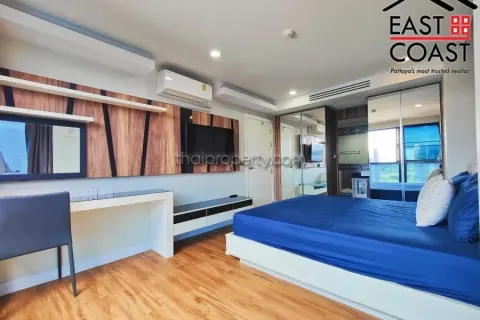 Condominio de 2 dormitorios en Jomtien Beach, Pattaya, Tailandia № 212620 - foto 12