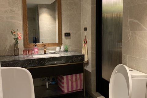 Кондоминиум с 2 спальнями в Банг Раке, Бангкок, Таиланд № 151585 - фото 18