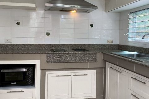 Дом в Бангкапи, Бангкок, Таиланд с 3 спальнями  № 151583 - фото 14