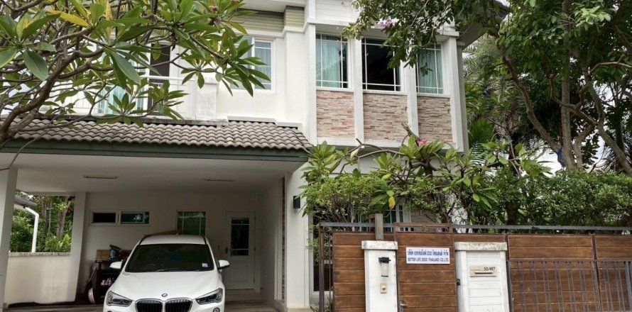 Дом в Бангкапи, Бангкок, Таиланд с 3 спальнями  № 151583