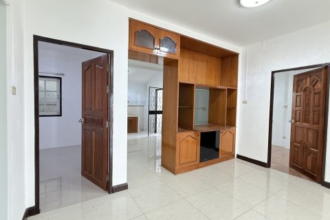 Таунхаус в Пхукете, Таиланд с 3 спальнями  № 151580 - фото 3