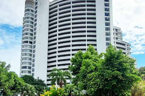 Студия в кондо в Бан Чанге, Таиланд № 151722 - фото 1