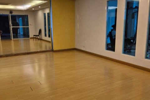 Кондоминиум с 3 спальнями в Ваттхане, Бангкок, Таиланд № 151721 - фото 7