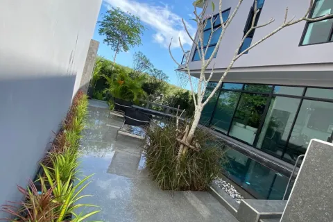 Villa in Phuket, Thailand 3 bedrooms № 151718 - photo 2