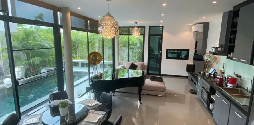 Villa in Phuket, Thailand 3 bedrooms № 151718