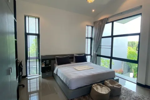 Villa in Phuket, Thailand 3 bedrooms № 151718 - photo 6