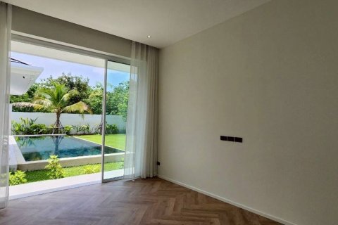 Villa in Chiang Mai, Thailand 5 bedrooms № 133370 - photo 12