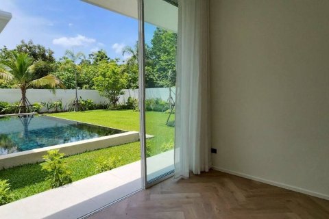 Villa in Chiang Mai, Thailand 5 bedrooms № 133370 - photo 8
