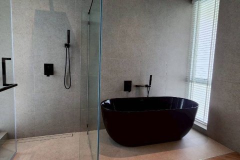 Villa in Chiang Mai, Thailand 5 bedrooms № 133370 - photo 28