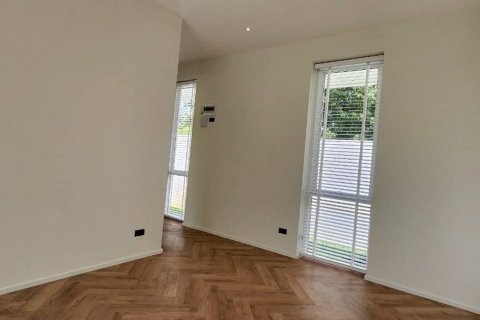 Villa in Chiang Mai, Thailand 5 bedrooms № 133370 - photo 9