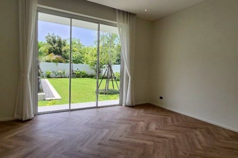 Вилла в Чиангмае, Таиланд с 5 спальнями № 133370 - фото 13