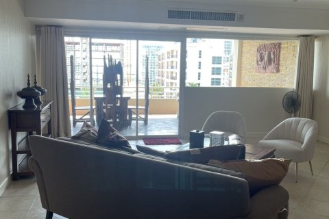 Studio dans le Condo à Pattaya, Thaïlande  № 151475 - photo 13