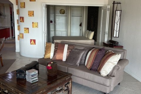 Studio dans le Condo à Pattaya, Thaïlande  № 151475 - photo 10