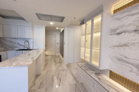 Condo à Pathum Wan, Bangkok, Thaïlande, 2 chambres  № 164650 - photo 9