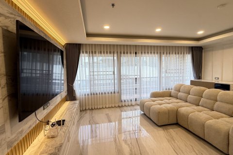 Condo à Pathum Wan, Bangkok, Thaïlande, 2 chambres  № 164650