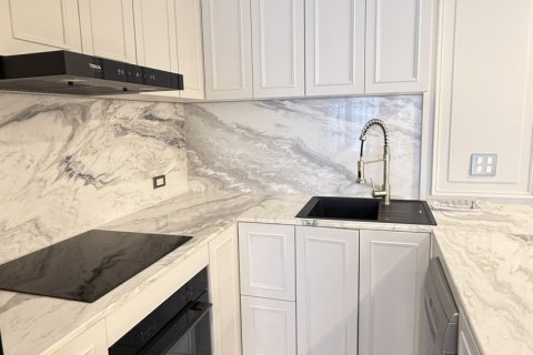 Condo à Pathum Wan, Bangkok, Thaïlande, 2 chambres  № 164650 - photo 7