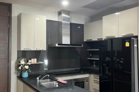 Condo in Khlong Toei, Bangkok, Thailand, 3 bedrooms  № 164021 - photo 21