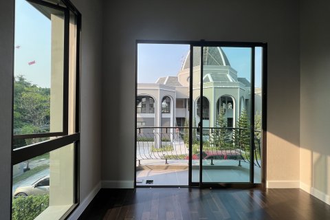 Дом в Кханнаяу, Бангкок, Таиланд с 5 спальнями № 148041 - фото 18