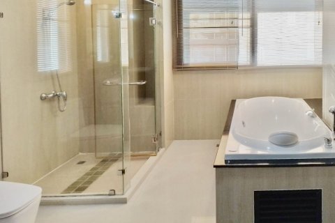 Кондоминиум с 2 спальнями в Паттайе, Таиланд № 138010 - фото 9