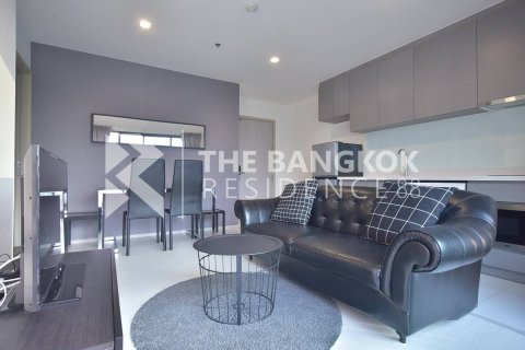 Condo in Bangkok, Thailand, 1 bedroom  № 185620 - photo 9