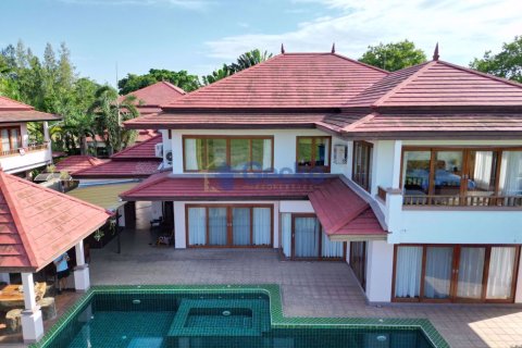 Maison à Pattaya, Thaïlande 5 chambres № 196644