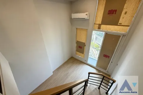 Duplex in Bang Rak, Bangkok, Thailand 1 Schlafzimmer № 218896 - Foto 8